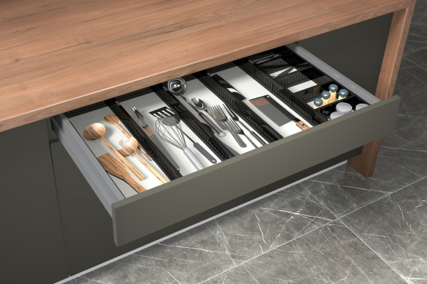 Grid Cutlery Tray